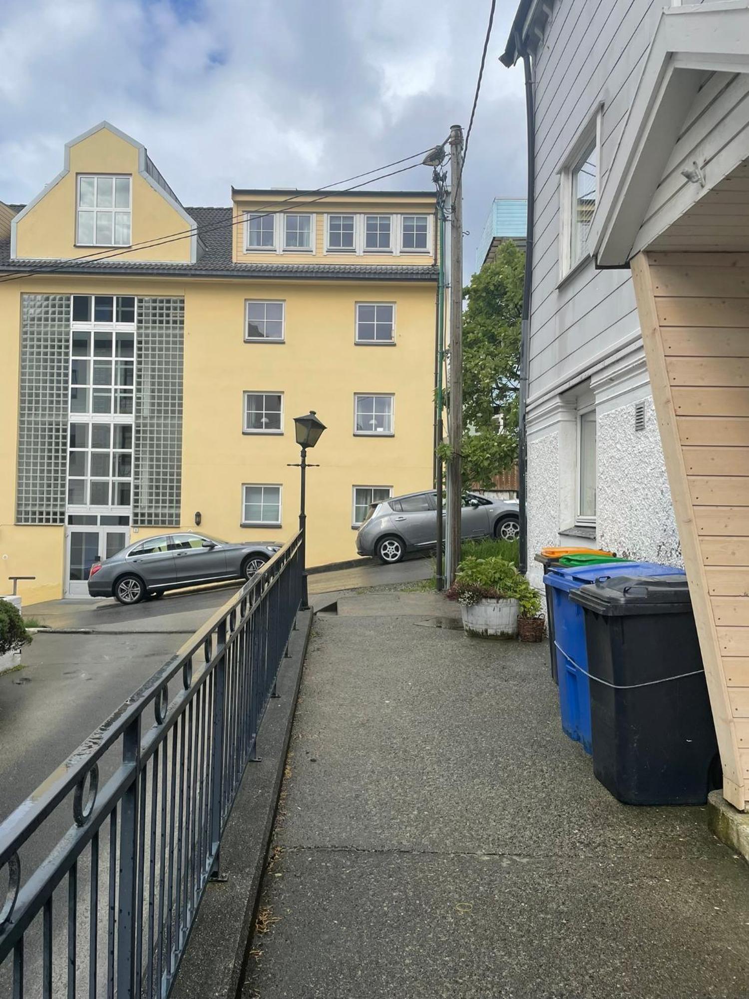 Apartment With Free Parking 350 M From The Center Of Alesund