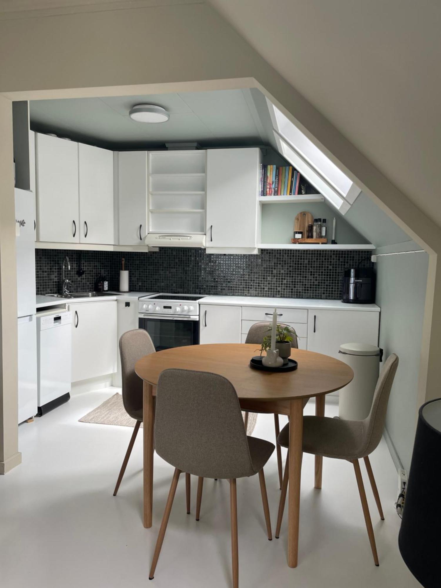 With Free Parking 350 M From The Center Of * Alesund